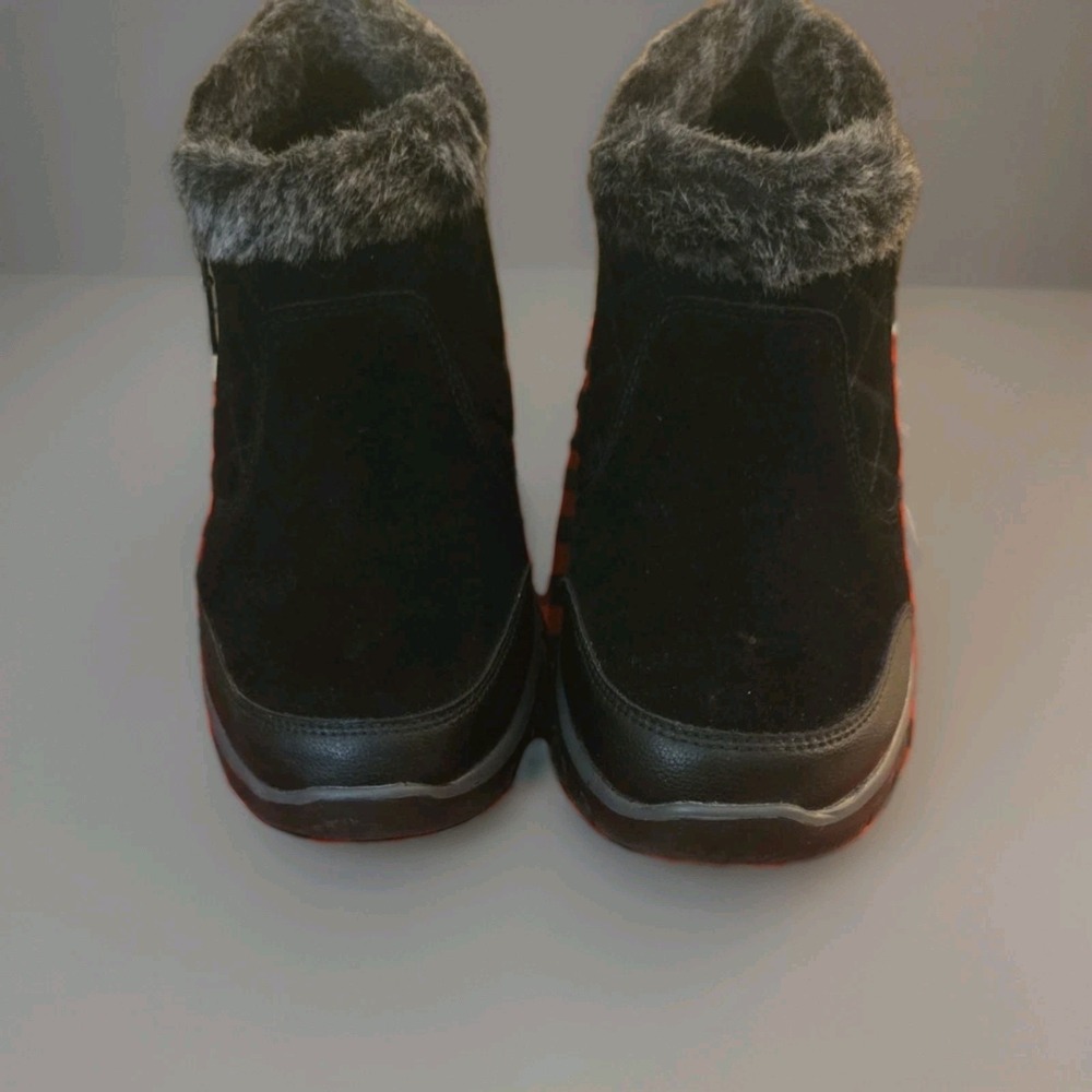 Skechers‎ Relax Fit Memory Foam Air Cool Fur Trim Ankle Boots Black SZ 8.5M NWOT
